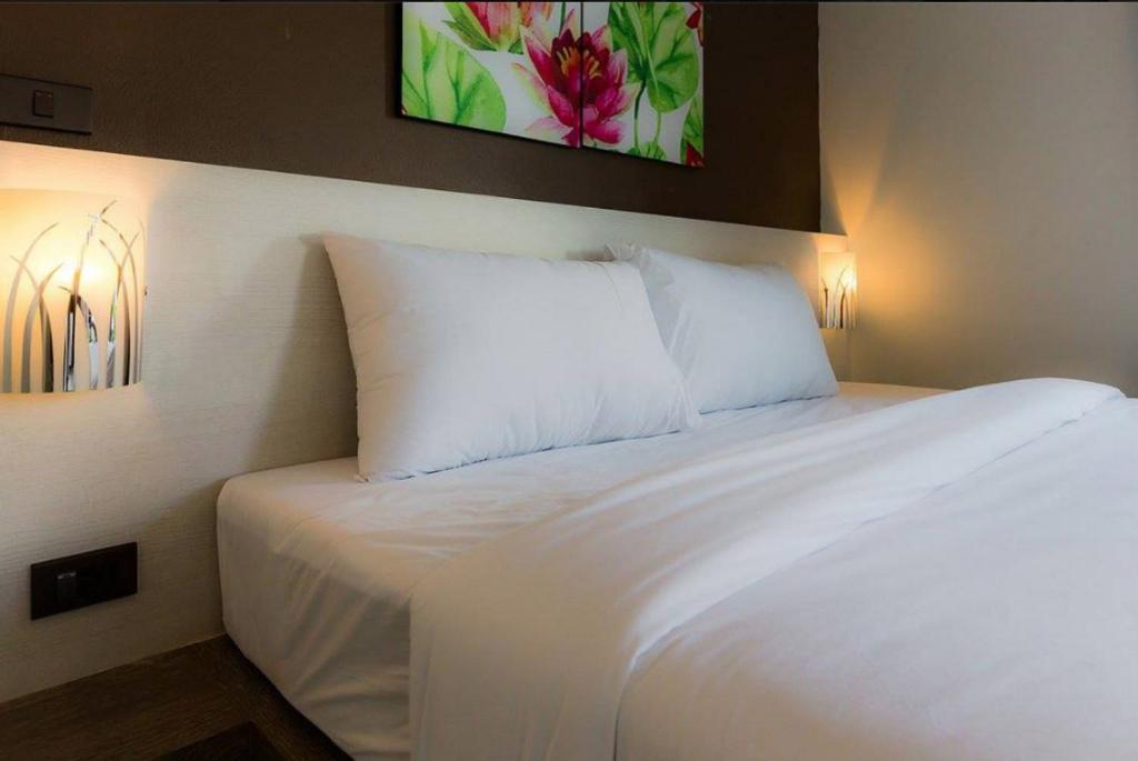 Bua Tara Resort Nong Prue Экстерьер фото