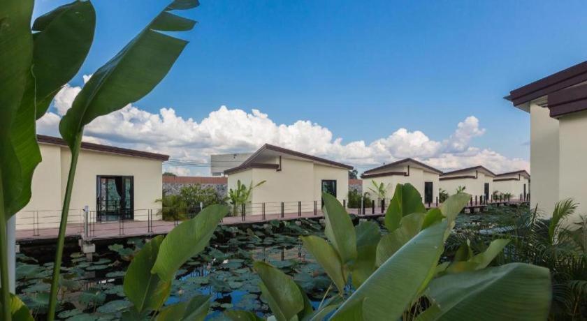 Bua Tara Resort Nong Prue Экстерьер фото