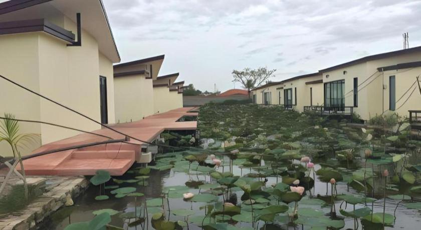 Bua Tara Resort Nong Prue Экстерьер фото
