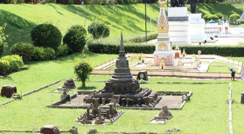 Bua Tara Resort Nong Prue Экстерьер фото